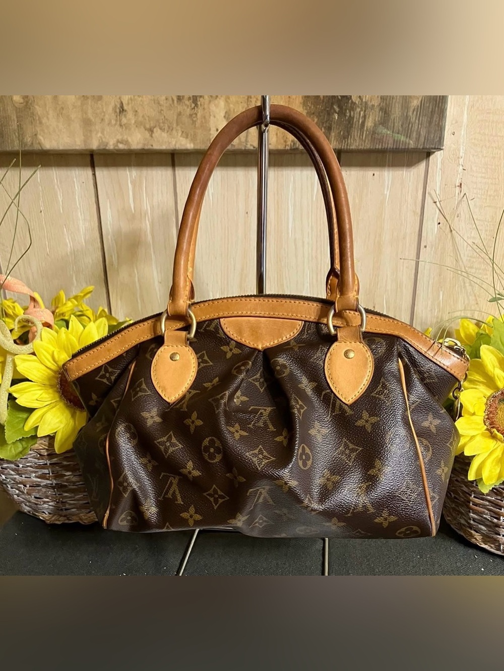 Louis Vuitton Monogram Tivoli PM